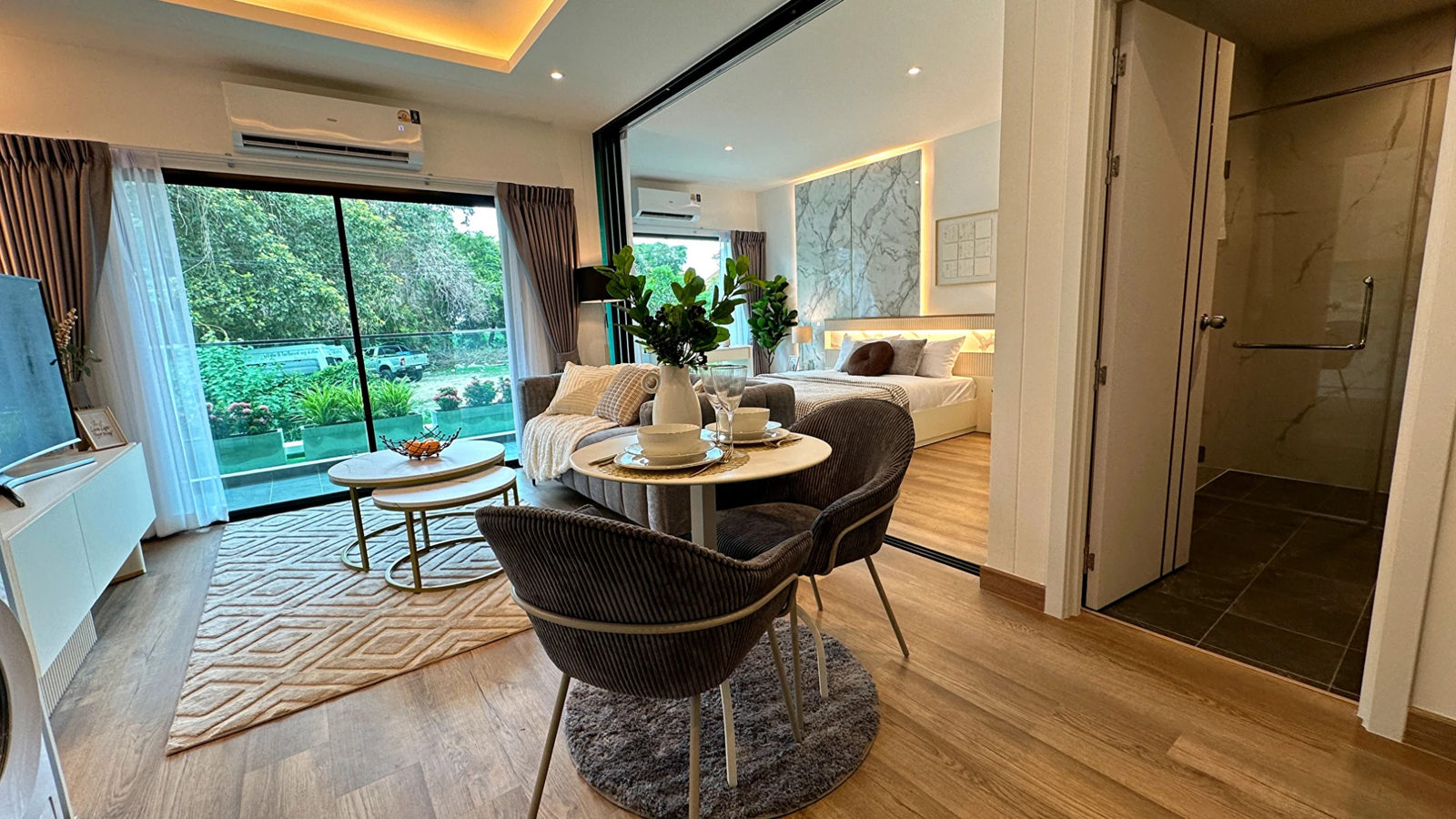 Siam Oriental Oasis showroom living and dining area